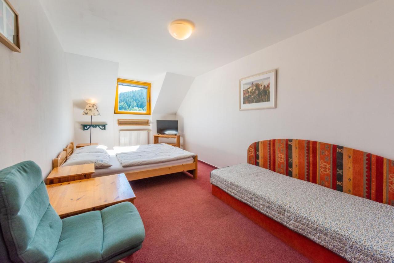 Hotel Modrin Pec pod Snezkou Bagian luar foto
