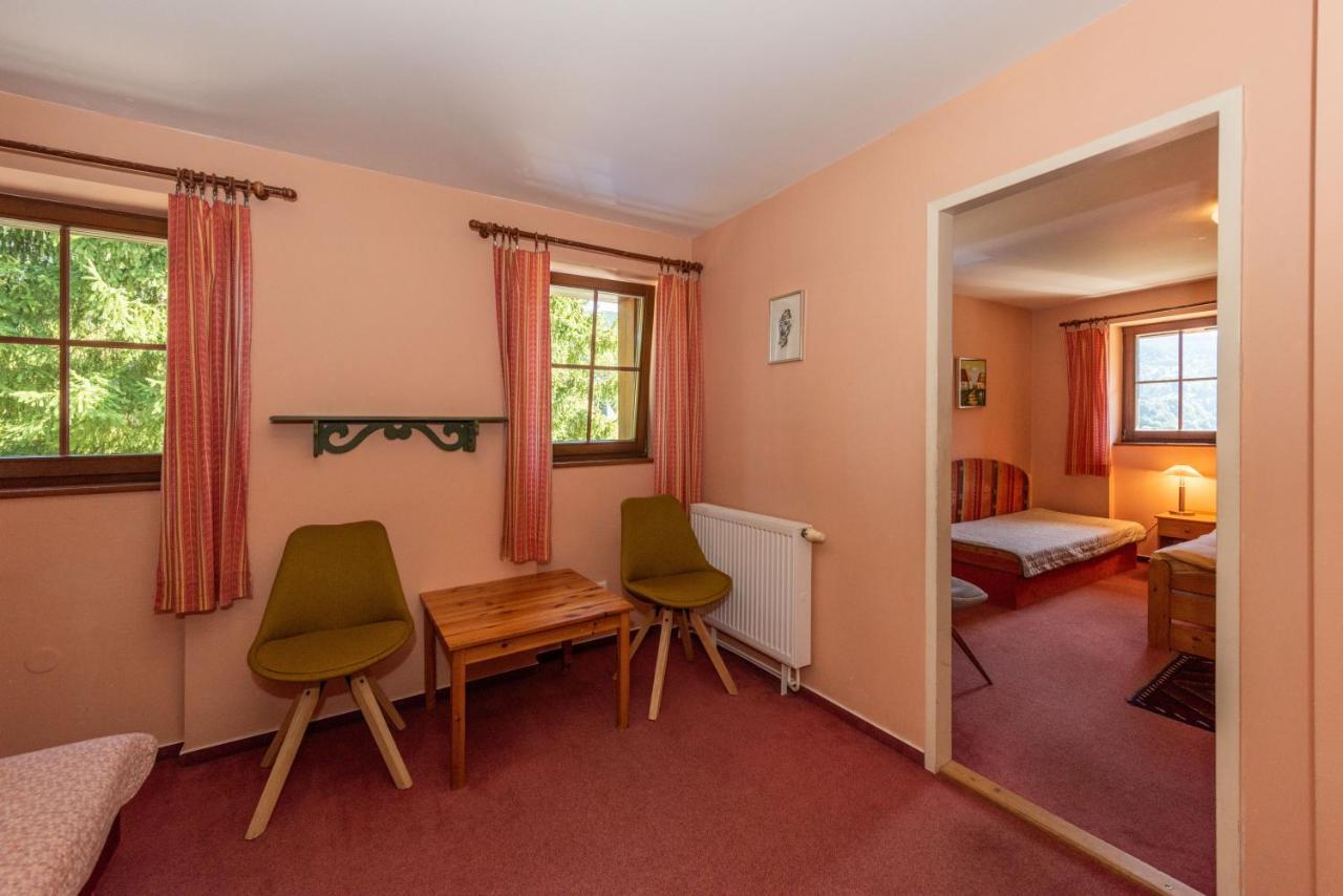 Hotel Modrin Pec pod Snezkou Bagian luar foto